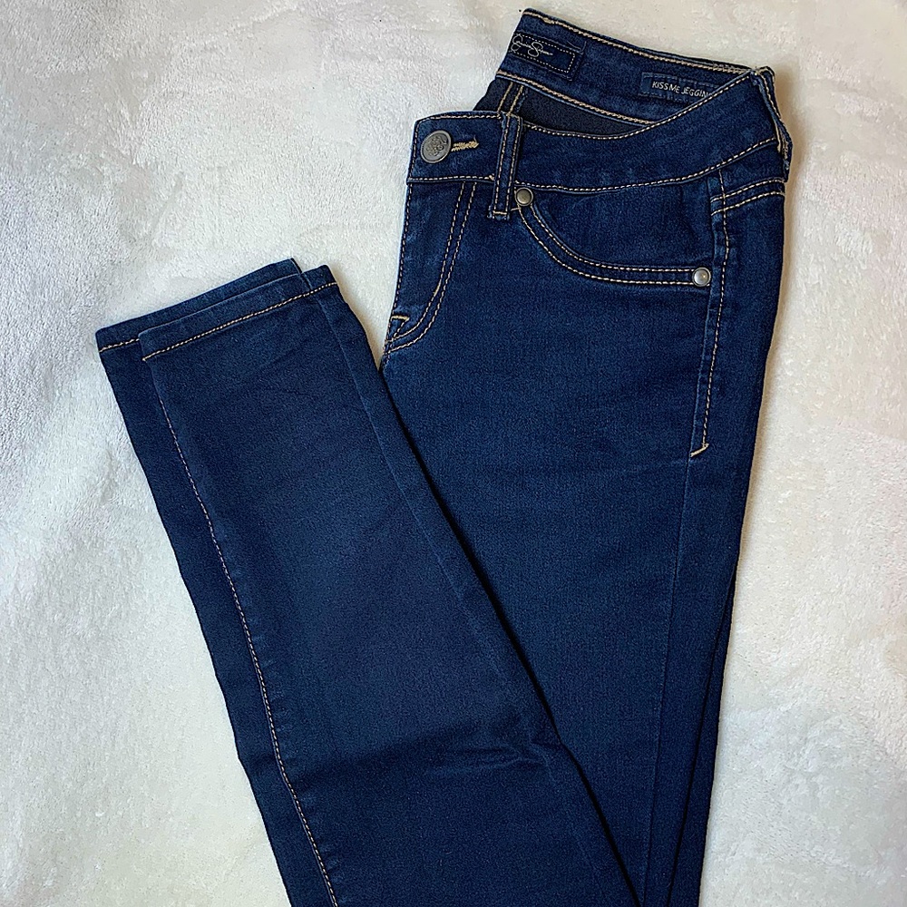 Jessica Simpson Kiss Me Skinny Jegging